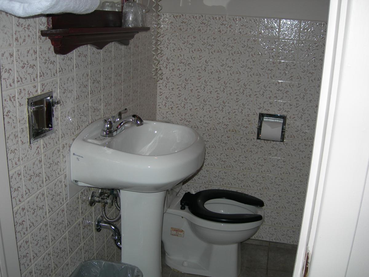 Hotel Motel Arnold Woburn 外观 照片